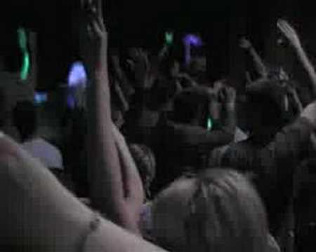 X-Team-komersa da gori