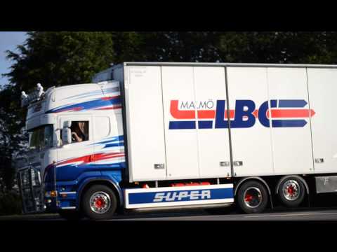 Malmö LBC - Scania V8 - Great sound.