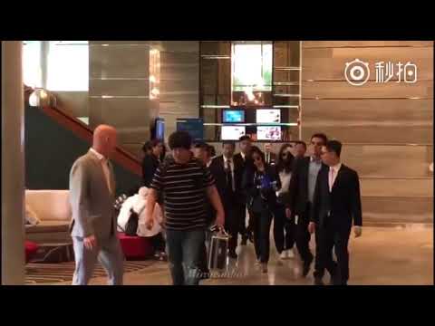 171103 T-ara go to rehearsal 😍