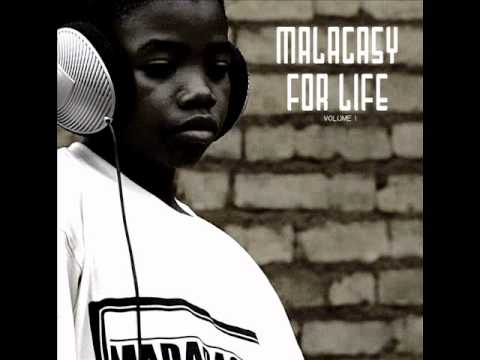 Kop 'ela (feat .Kaz Tmatik, Tongue Nat, Psychopass, Tassnapy)