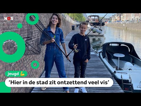 Abel doet aan streetfishing: 'Ik hoop op een baars'