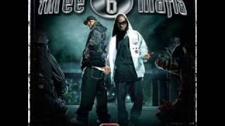 Lil John Ft Ludacris N Three Six Mafia Move Bitch