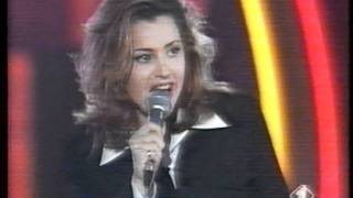 Tina Arena - Chains (Live in Italy) 2