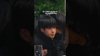 Download lagu Kookie's hugging Jin to warm himself up🤏🏻while Yoongi & Jin keep warning Namjoon not to carve wood mp3