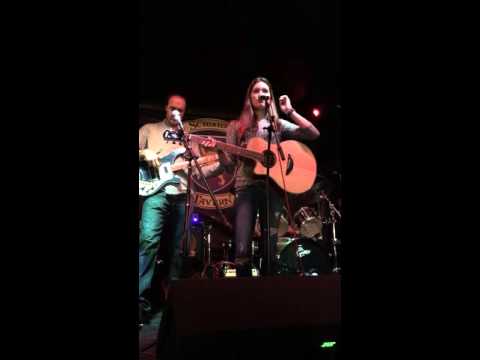 Emily Grace sings Stitches