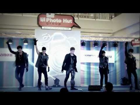 "Mediafire" cover B.A.P. @ งาน "Photo Hut Talent Contest"