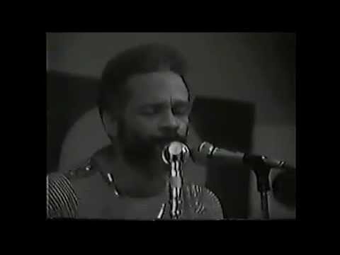 ISMAEL RIVERA baila este ritmo (Maria Conchita)