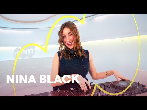 MNM Party: Nina Black