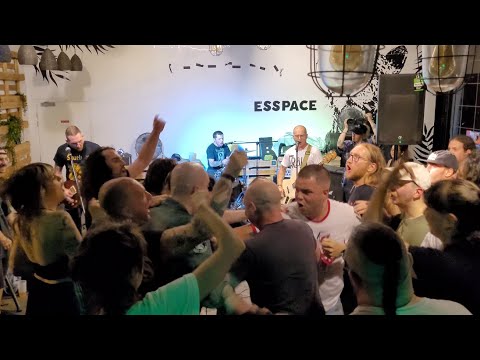 BÉTON ARMÉ (QC) - L'Union Fait La Force - Live at L'ESS'Pace, Paris, France 10-09-2023