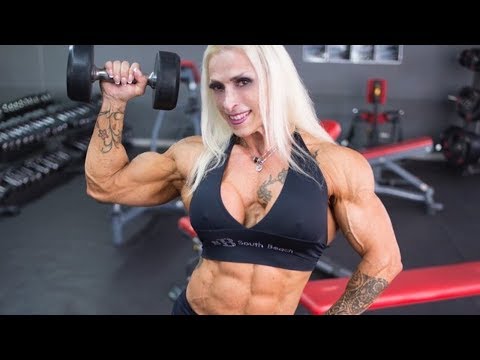51 years young hardcore muscle woman Paloma Parra