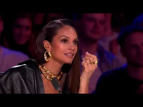 Britain’s Got Talent GOLDEN BUZZER Audition - Pyramids (Beatbox Loopstation) - MB14