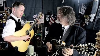Billy Strings and Don Julin - 'Little Maggie' ::: Second Story Garage