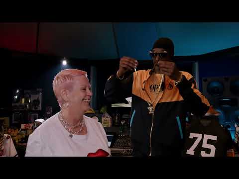 Urfavgrannie – „Makin It Out Da Hood Gmix Ft. Snoop Dogg“ (Offizielles Video)