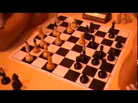 4.1. FM František Vrána  - GM Sergej Movsesian   0 - 1