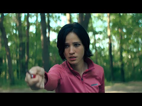 " قاتل متسلسل بيحقن بنت بمادة بتسبب الشلل خلال 10 دقائق وبيستمتع وهو بيطاردها "