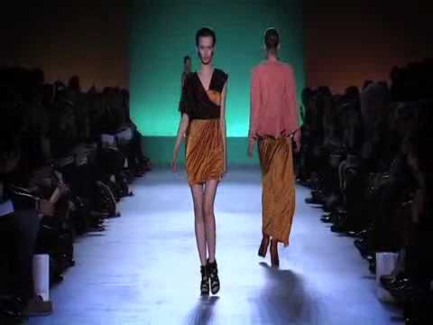 Matthew Williamson AW10 Backstage Video Report Part 2