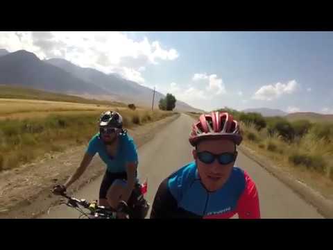 Rowerami przez Portugistan -  Kirgistan