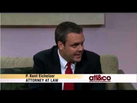 Kent discusses personal injury cases with Atl&Co