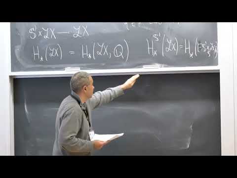Hodge decompositions and derived Poisson structures in rational homotopy theory.