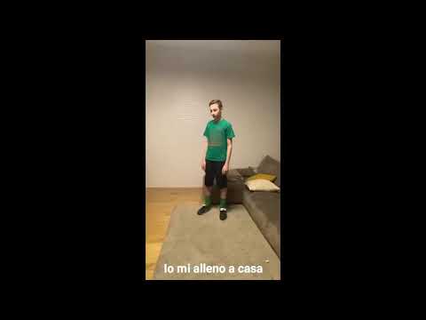 Noi ci alleniamo a casa #wearesamma @SammaCusano