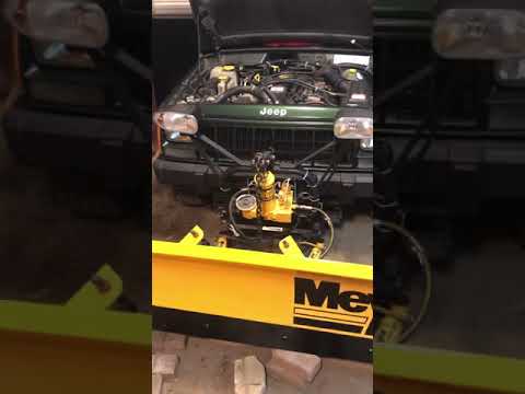 Meyer E58H snow plow works slow