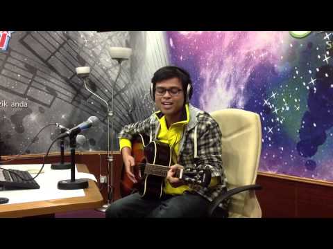 Syamkamarul - Aku Tak Bisa live at Muzikfm Online