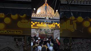 Download lagu AJMER MERI MANZIL BAGDAD HAI THIKANA 🙌🏻💯🥰 #kgn #khwaja #garibnawaz #sarkar #shorts mp3