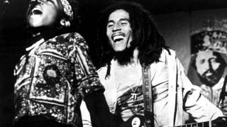 BOB MARLEY - Lively Up Yourself  (1976-04-25 - Music Hall Boston). with ziggy