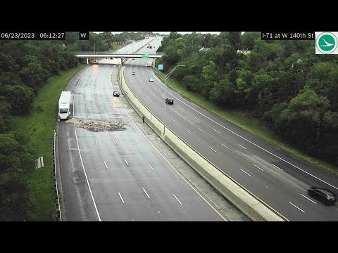 Crash closes all lanes of I-71 North outside of Cleveland