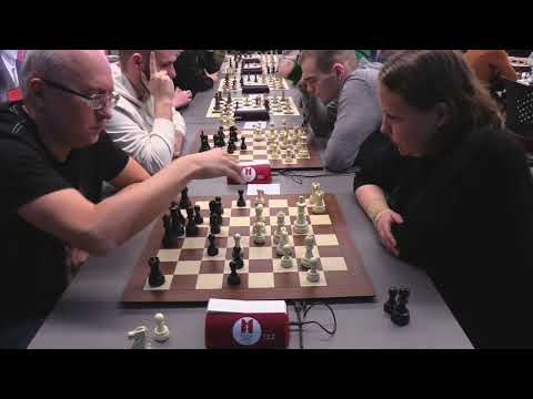 Кубок Москвы по блицу  GM Гунина Валентина (2376) - GM Хасангатин Рамиль  (2358)