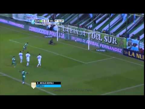 Gol de Nicolás Bertolo  Banfield 1-0 Vélez