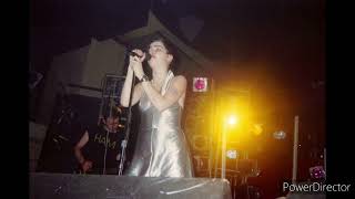 The Sugarcubes (bjork) Live Manchester 17-10-1989 04 Traitor