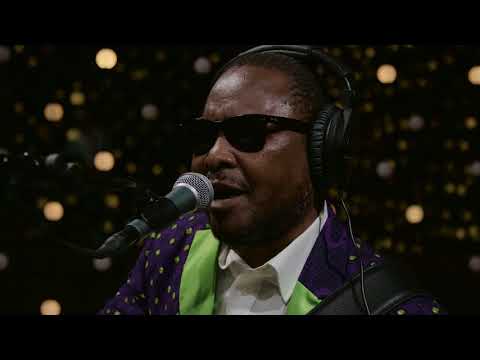 Amadou & Mariam - Full Performance (Live on KEXP)