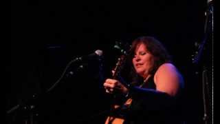 Suzie Vinnick - Sometimes I Think I Can Fly