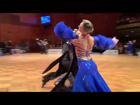 WDSF 2022 - GOC Stuttgart - Grand Slam - SEMI FINALE - Viennese Waltz - GALUPPO vs KOLOBOV