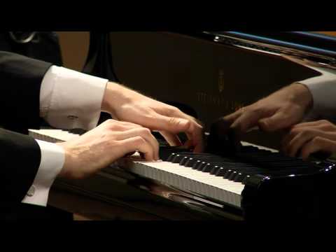 Carl Vine - Sonata no. 1 (1990) - Dmitri Levkovich