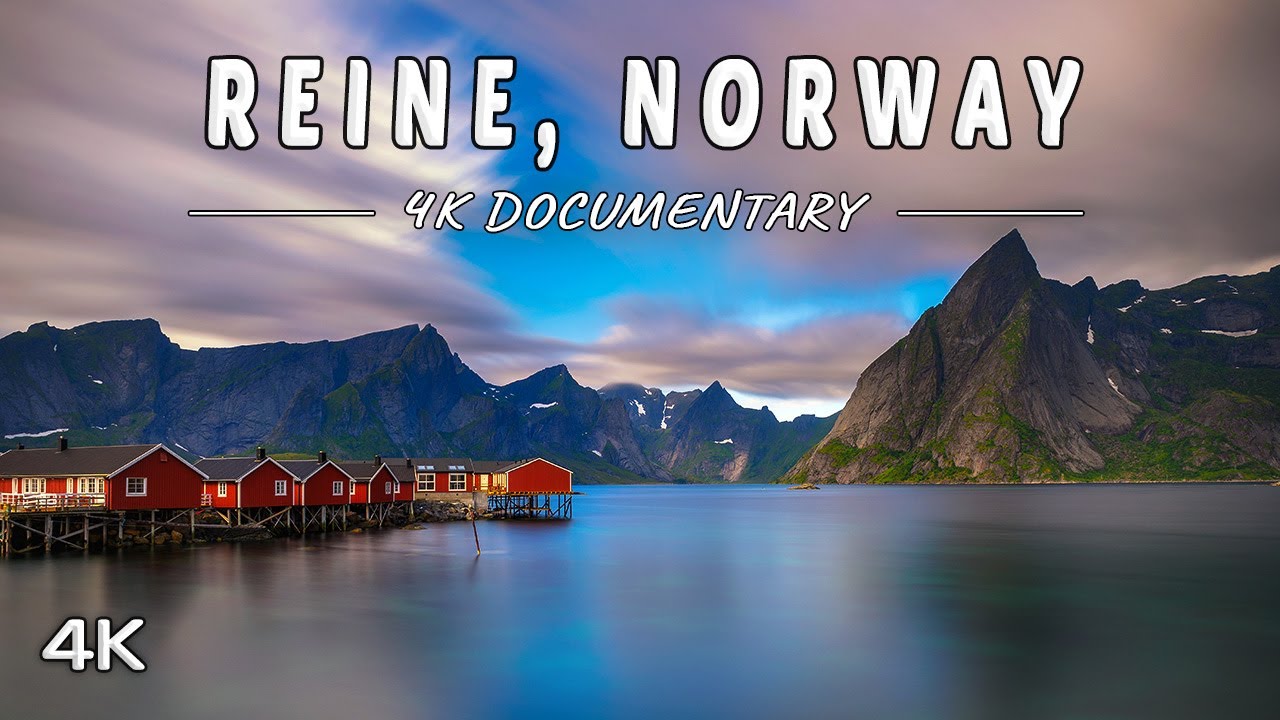 Discover fascinating peek of Reine's landscapes and beauty.