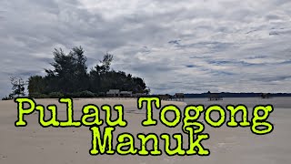 preview picture of video 'PULAU TOGONG MANUK | Keindahan Alam & Pasir Putih | Perkampungan Yang Hilang'