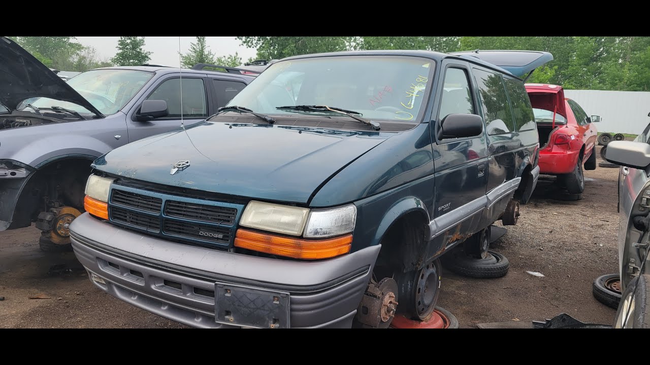 High mileage 1994 Dodge Grand Caravan Sport Wagon at U ...
