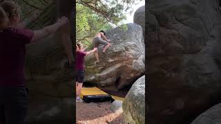 Video thumbnail of Narcose, 7a. Fontainebleau