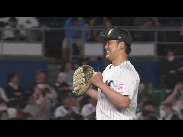 【9回表】マリーンズ・鈴木昭汰 最後はしっかりと抑え、プロ初セーブをあげる!!  2024年4月17日 千葉ロッテマリーンズ 対 埼玉西武ライオンズ