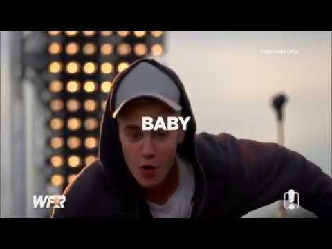 Justin Bieber singing Baby acoustic on the World Famous Rooftop in Australia - September 28, 2015