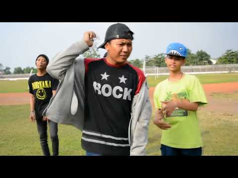 Lil Sandy ft T.G - KAMU GAK PEKA (with ER MAWAY) (Video Klip) (RNB Hip Hop)
