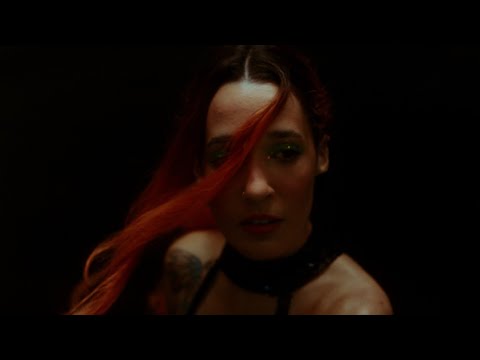 iLe - No Es Importante (Official Video)