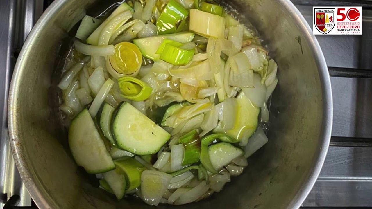 CREMA DE PUERRO y CALABACÍN