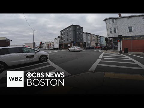 East Boston intersection with two blinking lights causes confusion