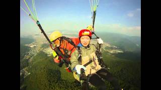 preview picture of video 'tandem paragliding at  komenoyama fukuoka Japan'