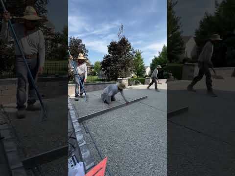 How to level base before installing pavers. #construction #patiopavers #patio #backyard #patiodesign