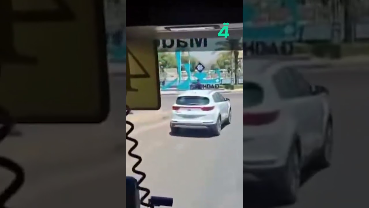 فيديو | في الكرادة ببغداد.. سائق سيارة مدنية يعرقل مرور سيارة إطفاء أثناء توجهها لأداء واجبها
