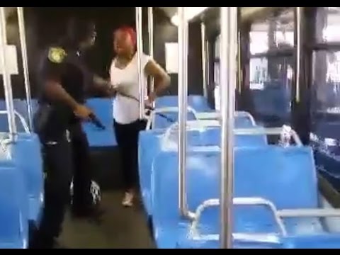 Citizens Make Cop Holster Gun During Arrest